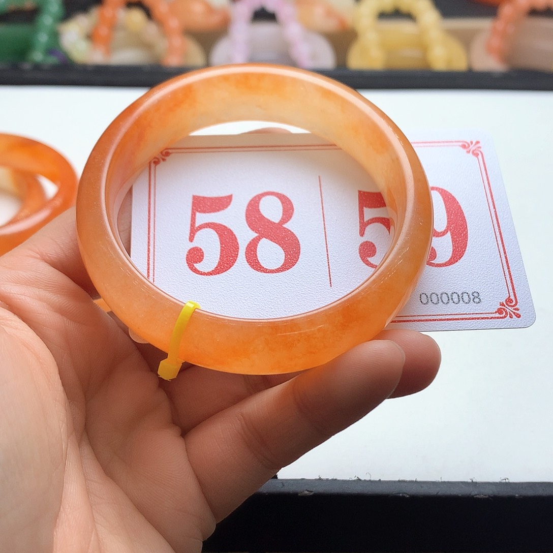 未镶嵌石英质玉（黄龙玉）手镯球***宝