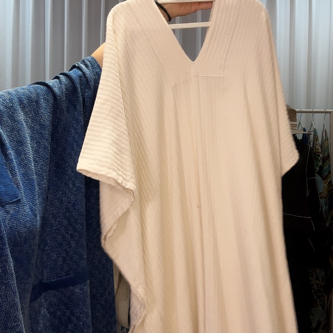 M****棉麻手工方袍白色