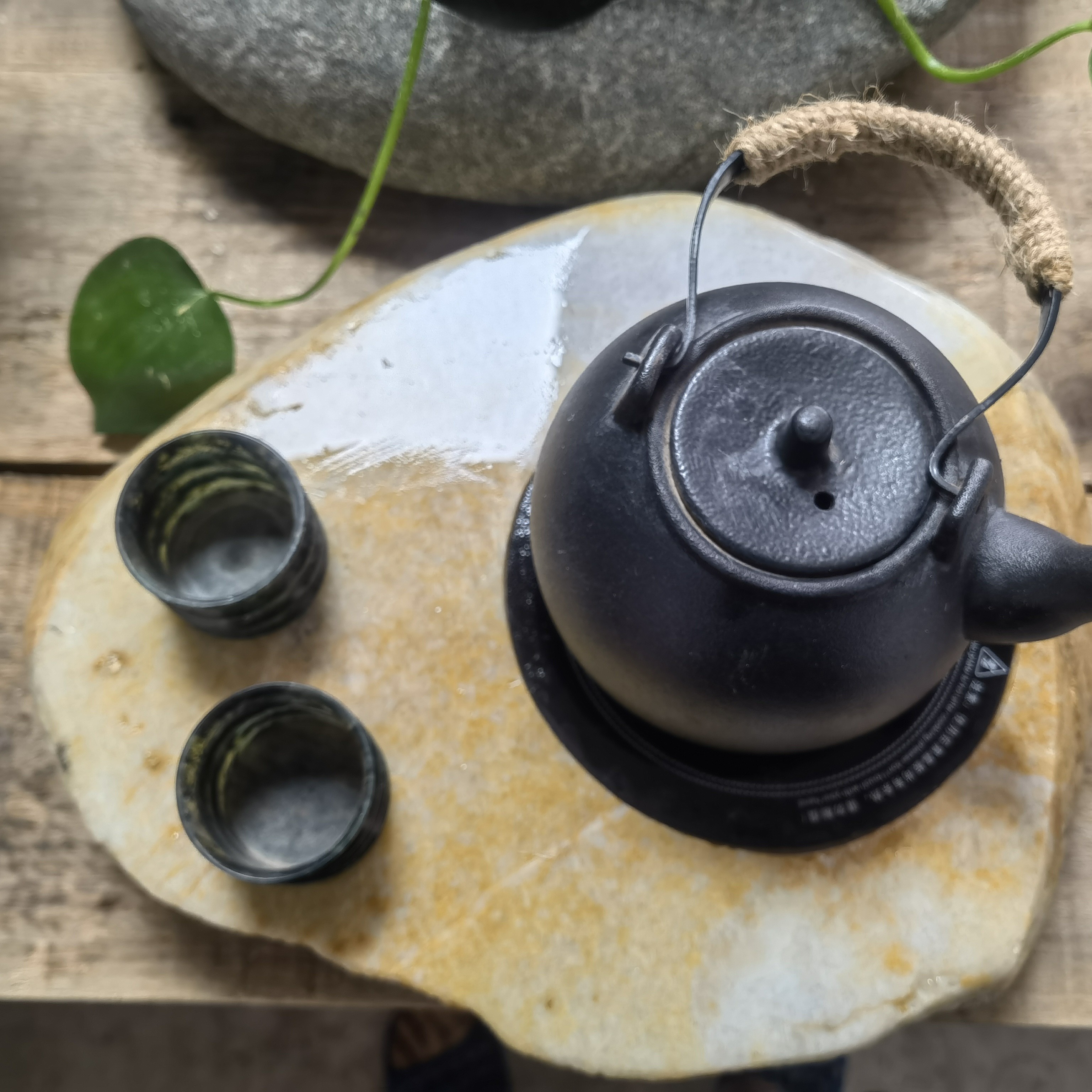 玉石茶炉，简约大气。