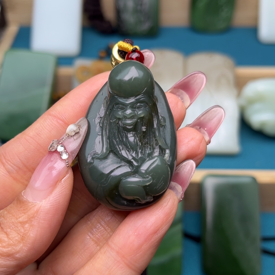 和田玉挂件未镶嵌