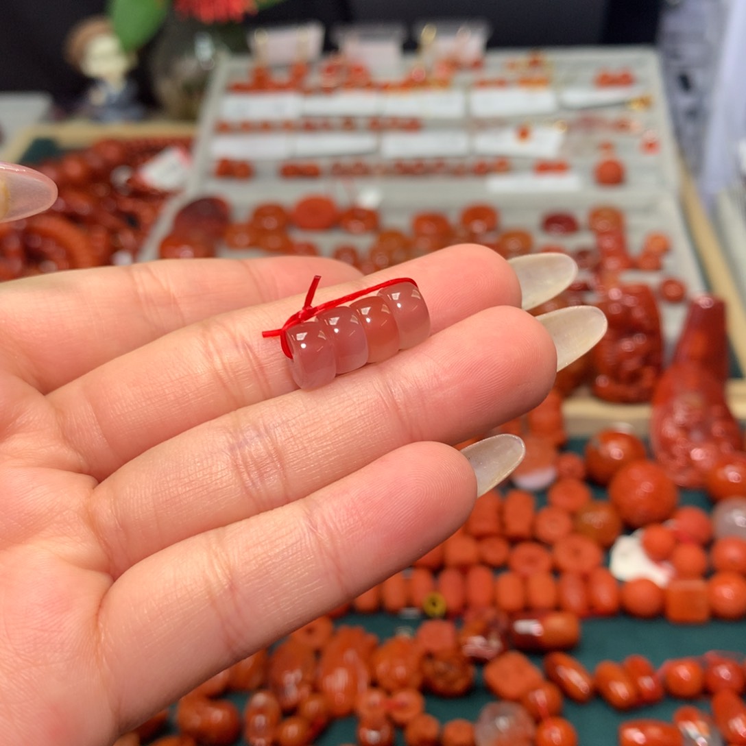 【闪购商品】南红玛瑙隔片未镶嵌