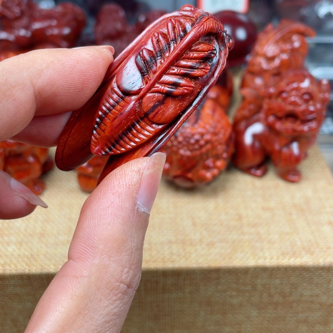 檀香紫檀（小叶紫檀）白****黑