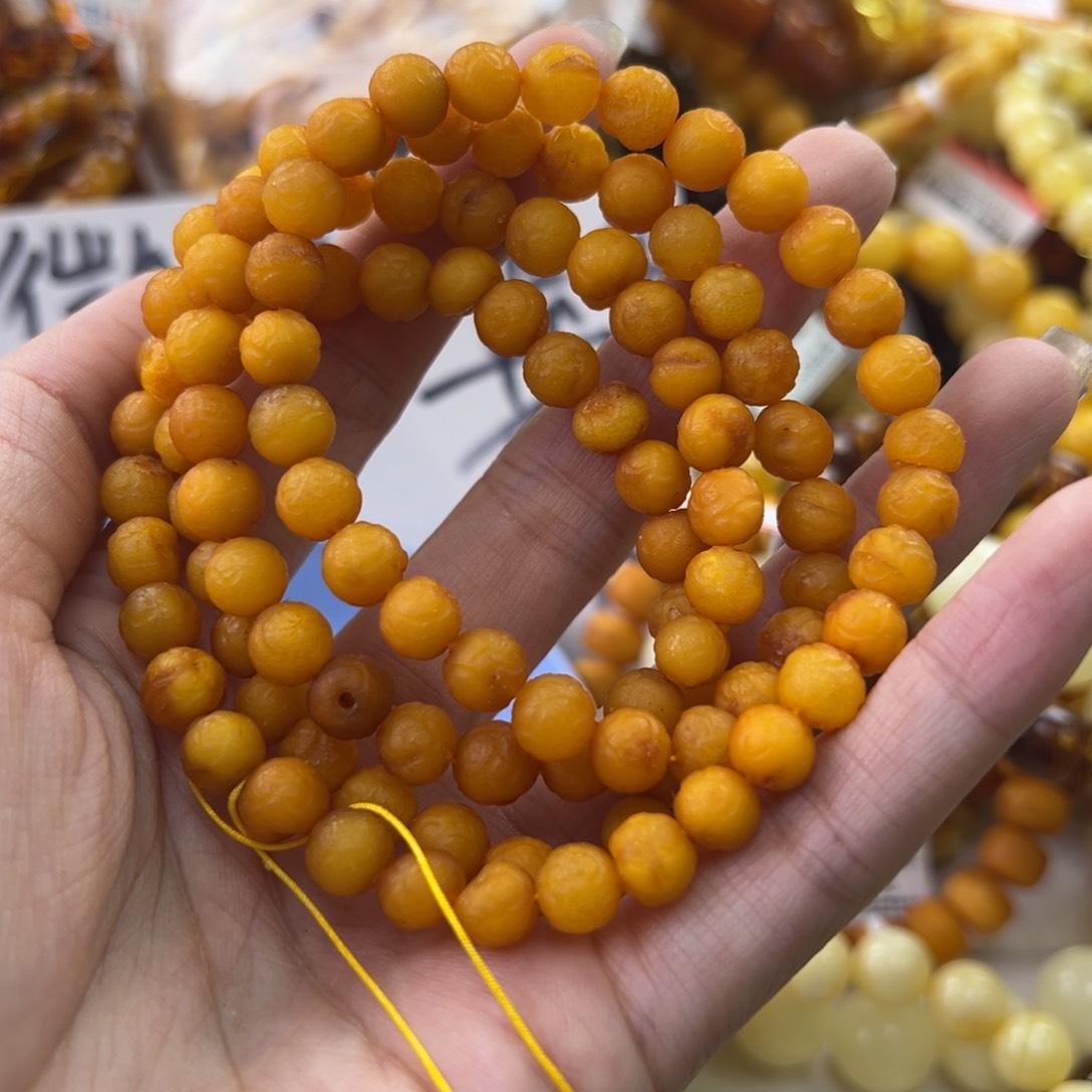 琥珀珠宝奇石未镶嵌