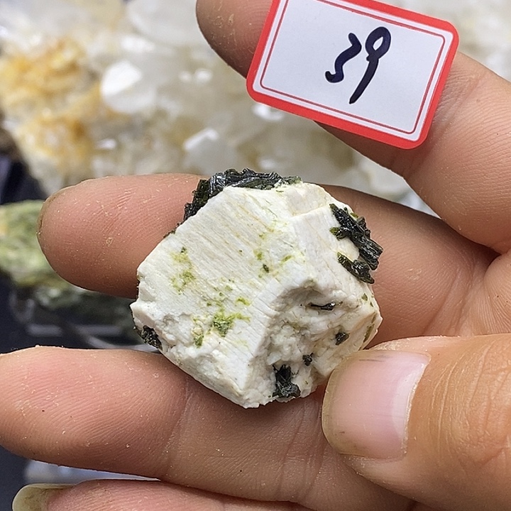 有机玻璃巴基斯坦长石绿莲共生39