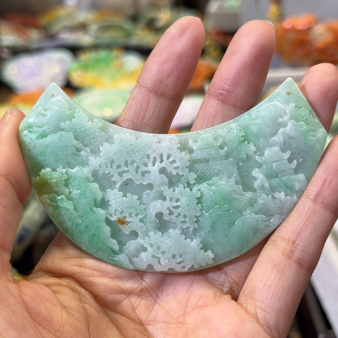 翡翠颈饰未镶嵌待编款