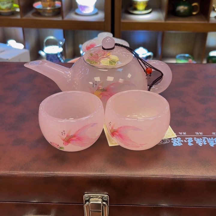 段泥茶杯吧啦吧啦的说了一句