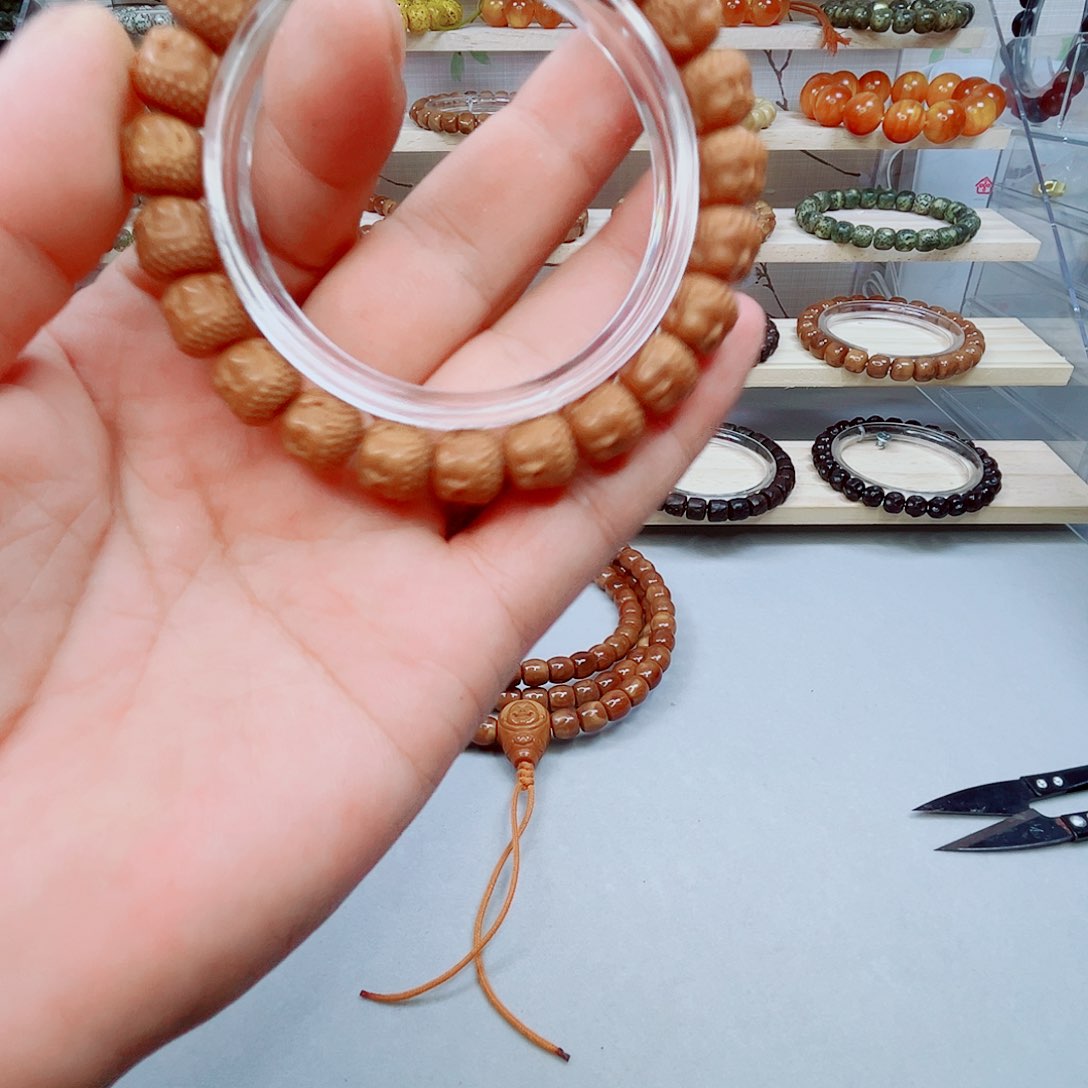 *****河南猴头核桃雕刻宝宝佛