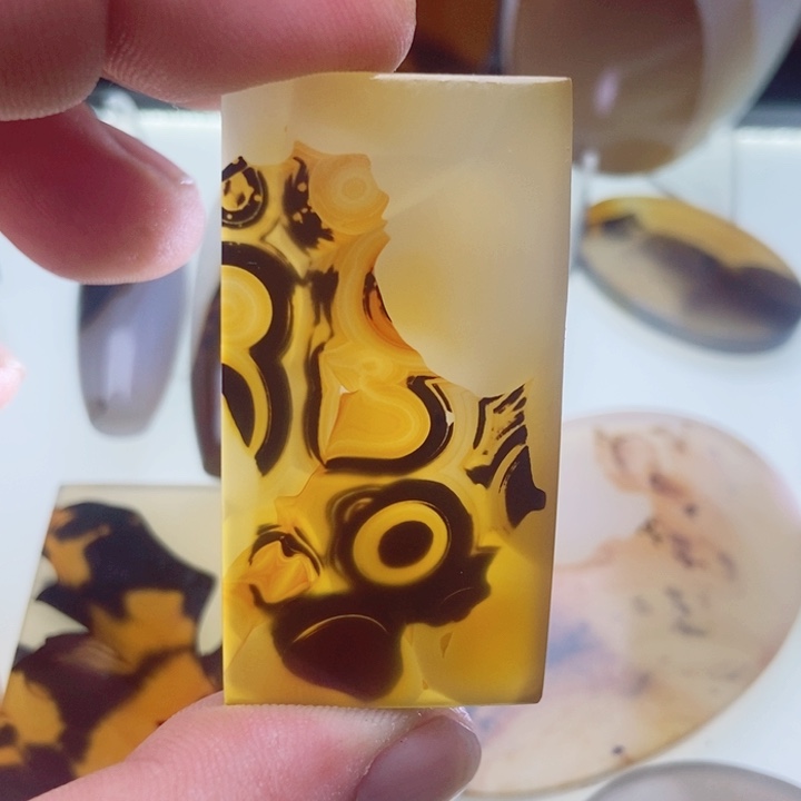 【闪购商品】玛瑙/玉髓颈饰未镶嵌