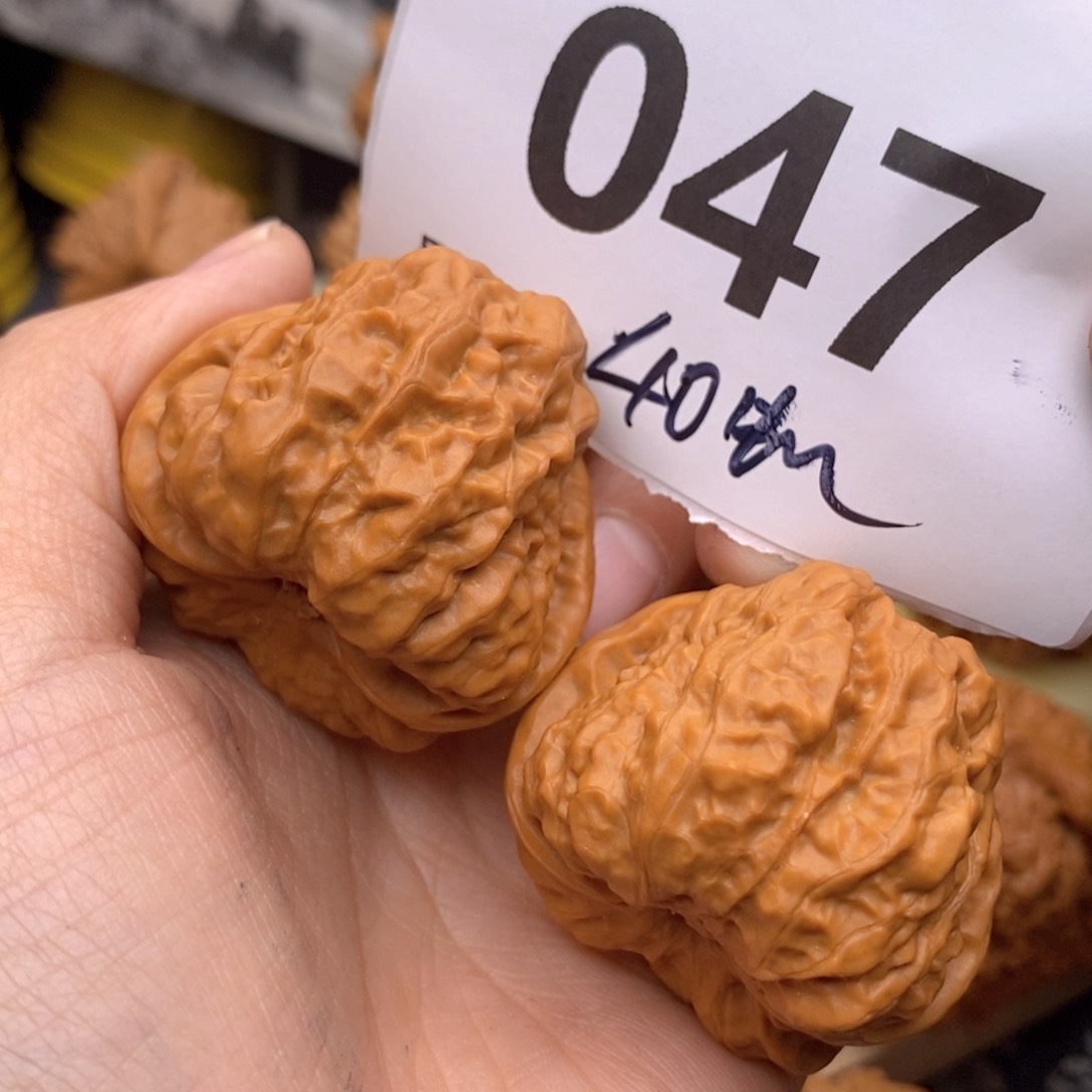 文玩核桃把件047号线40wa
