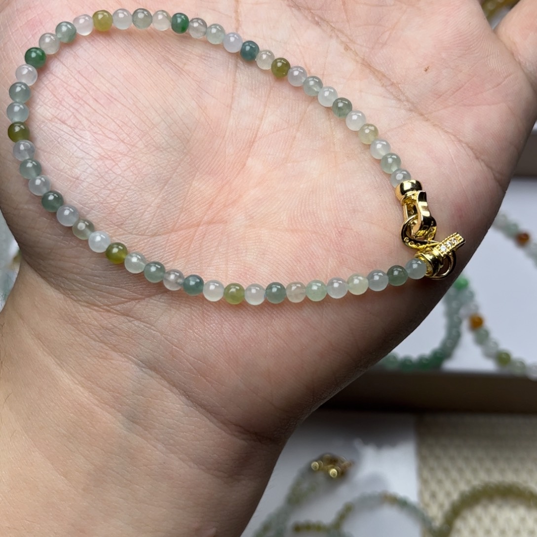 天***啦翡翠未镶嵌颈饰122