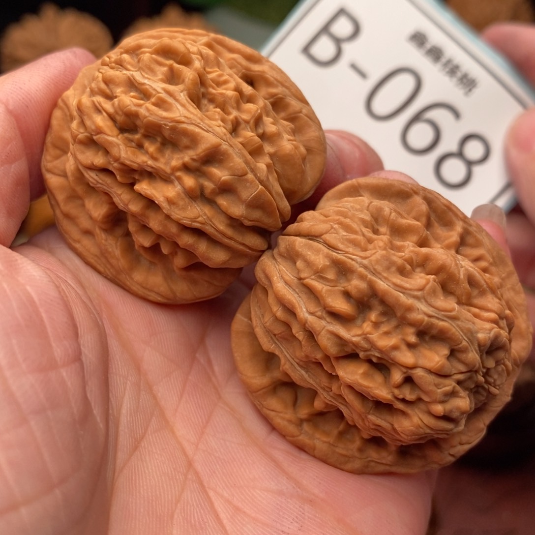 文玩核桃把件汉高楼39