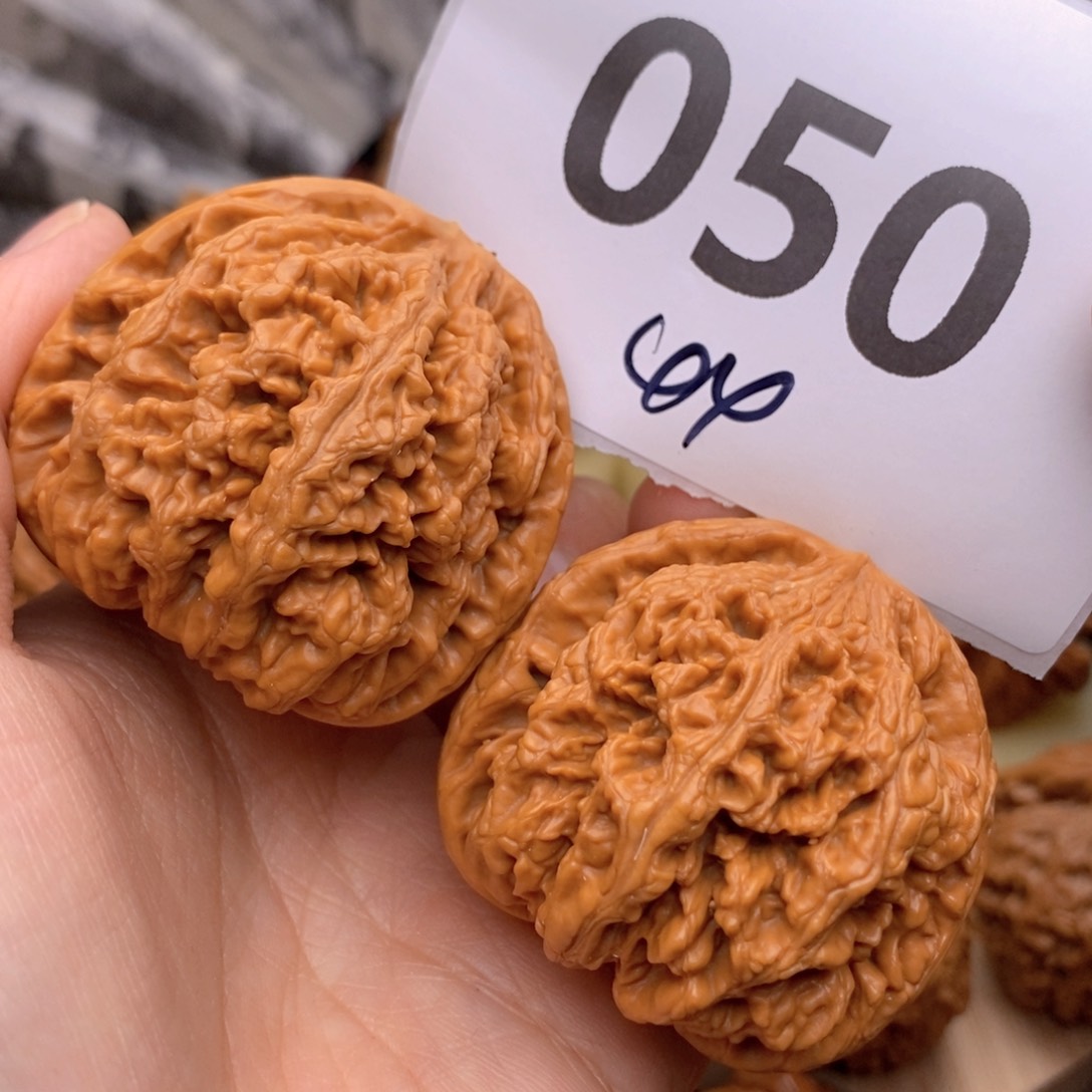 文玩核桃把件050号44粗筋