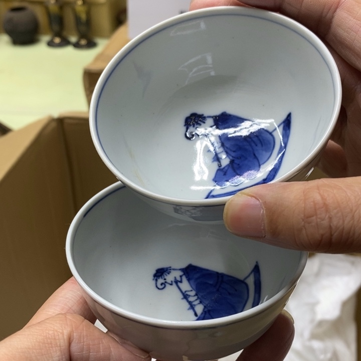 瓷片哈哈哈哈哈哈你哈哈