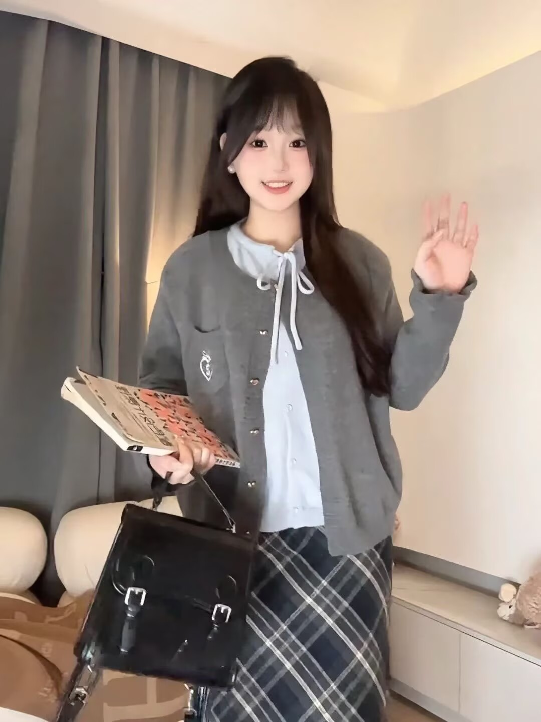 百搭刺绣针织时尚假两件毛针织衫圆领休闲+半身裙两件套