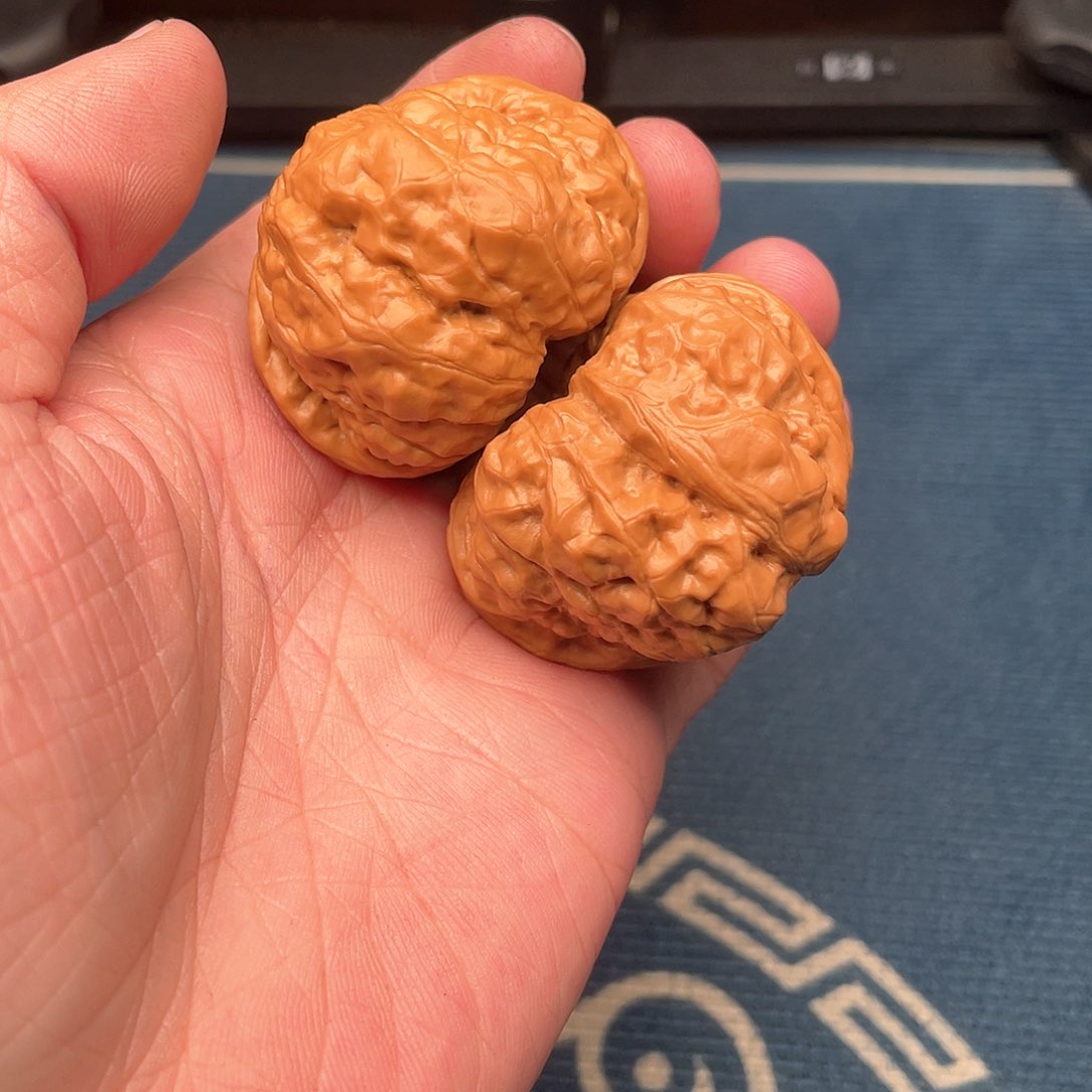 文玩核桃吊坠小*蛙饼