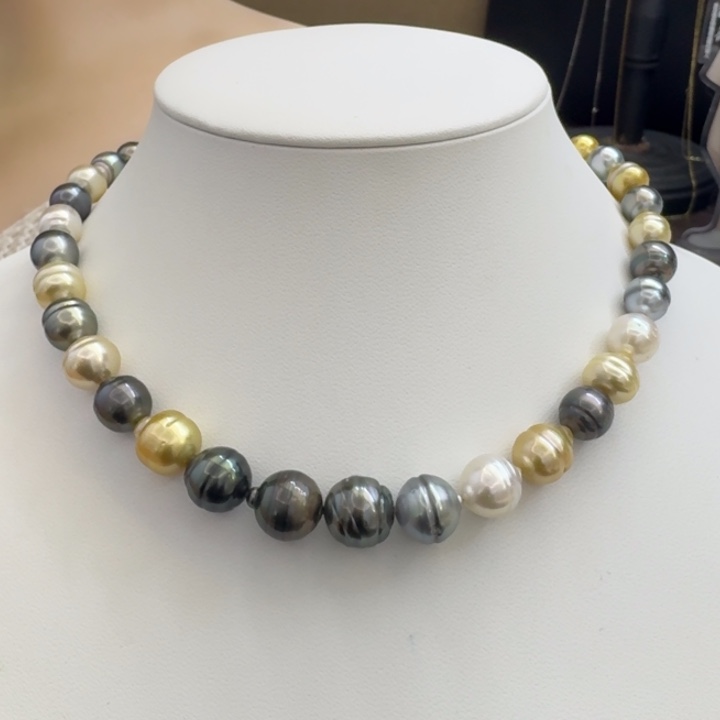 未镶嵌海水珍珠颈饰