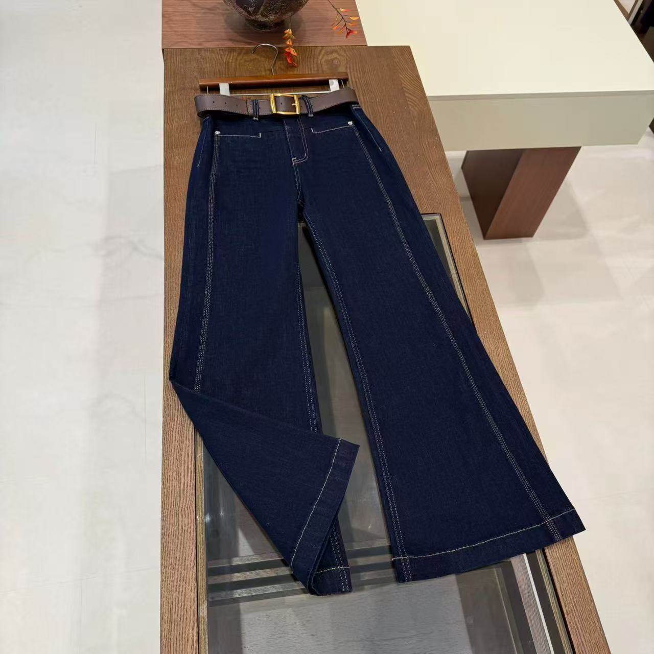 中高腰复古休闲直筒裤微喇秋冬季长裤牛仔裤b296