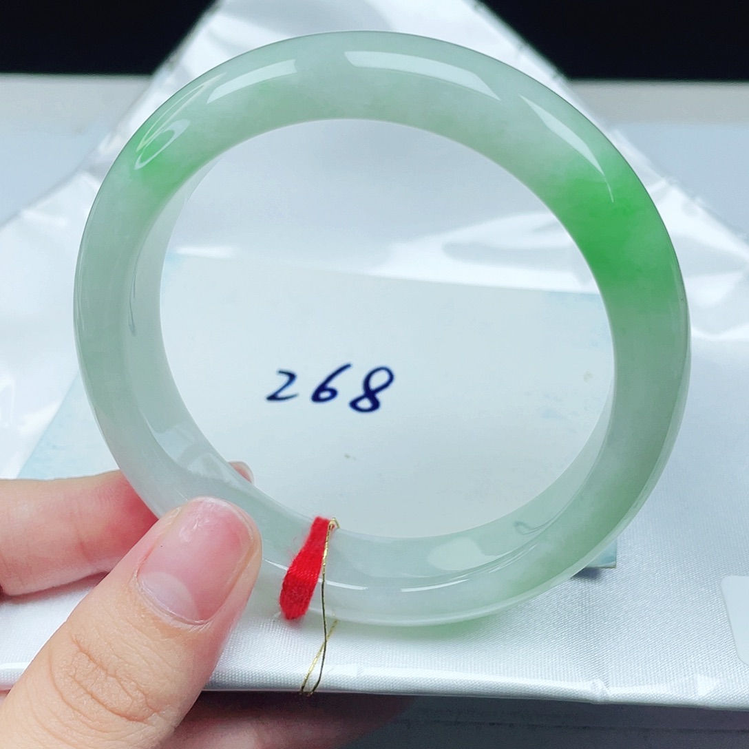 翡翠未镶嵌手镯正圈57.5