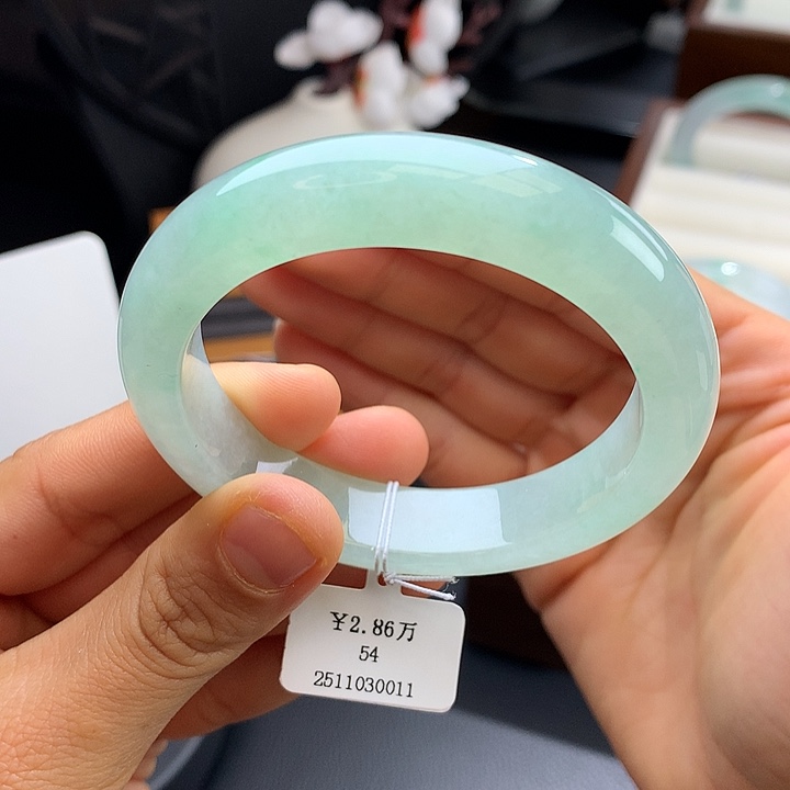 未镶嵌手镯翡翠54冰甜绿正圈