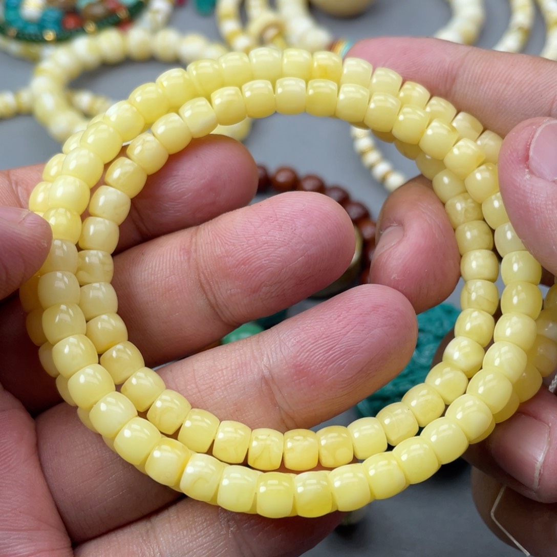 琥珀珠宝奇石未镶嵌130