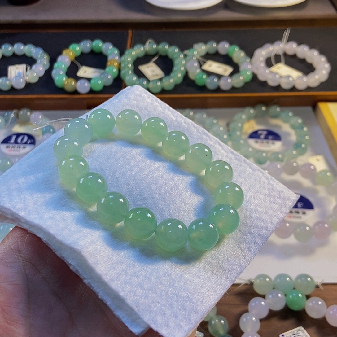 定制翡翠未镶嵌翡翠手串卡12+