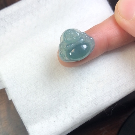 翡翠未镶嵌颈饰缅甸A货，每天下午1点半开播