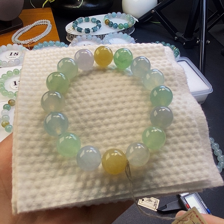 定制翡翠未镶嵌翡翠卡12