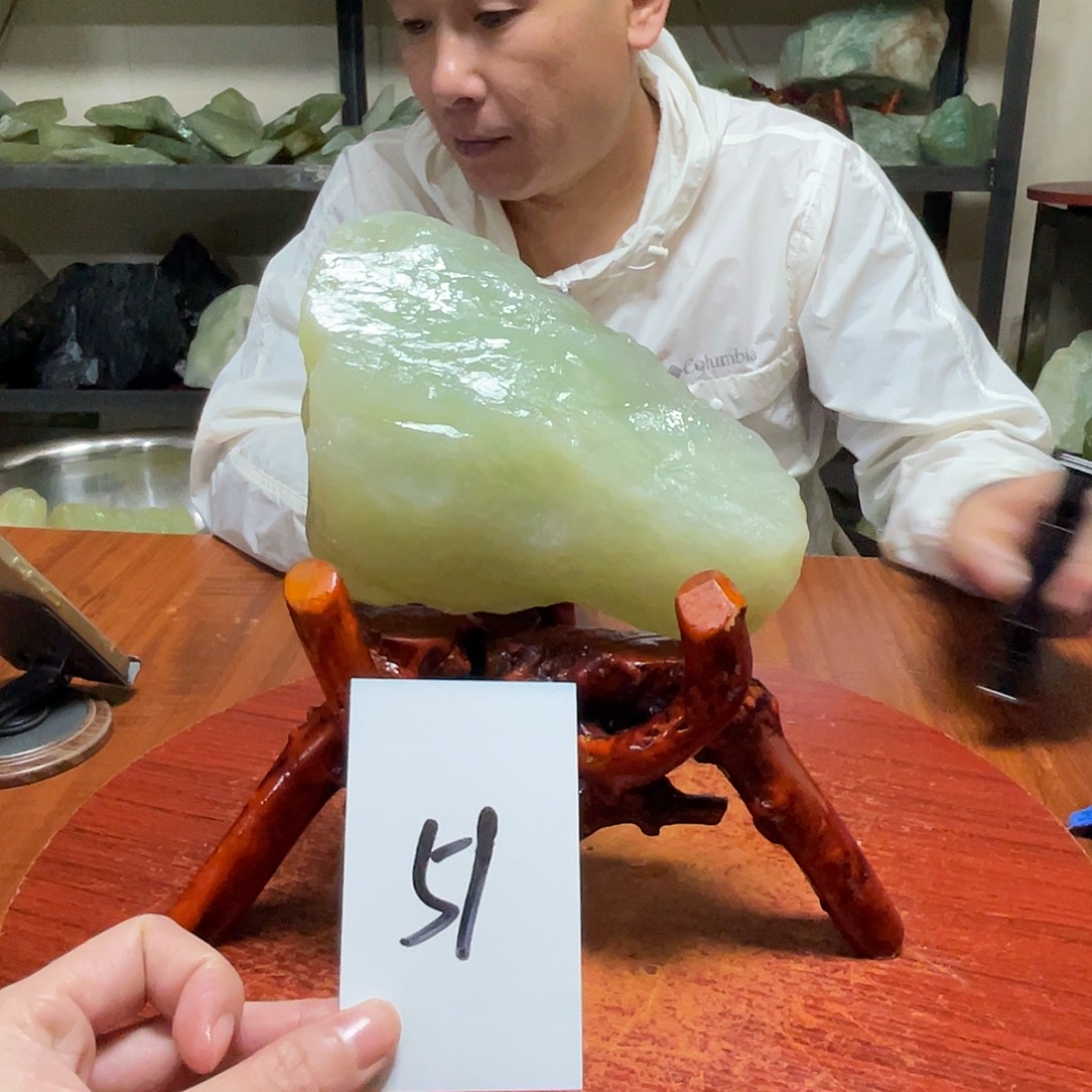 蛇纹石玉未镶嵌原石51