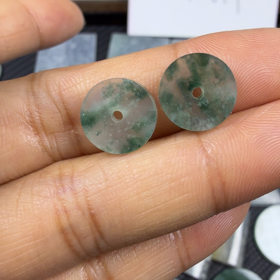 翡翠颈饰未镶嵌天然缅甸a货翡翠