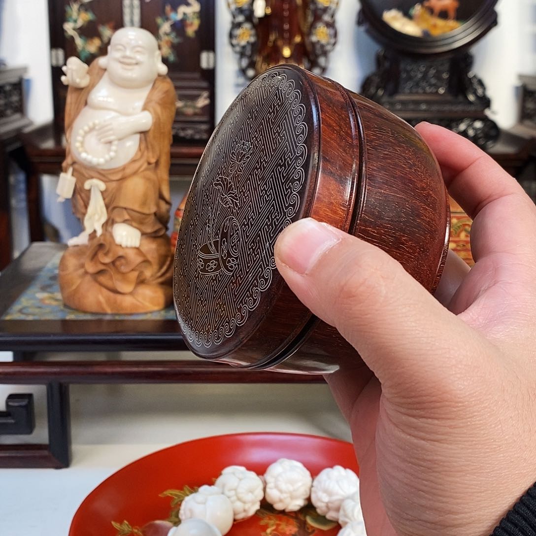 紫檀木类成套家具小叶紫檀盒子