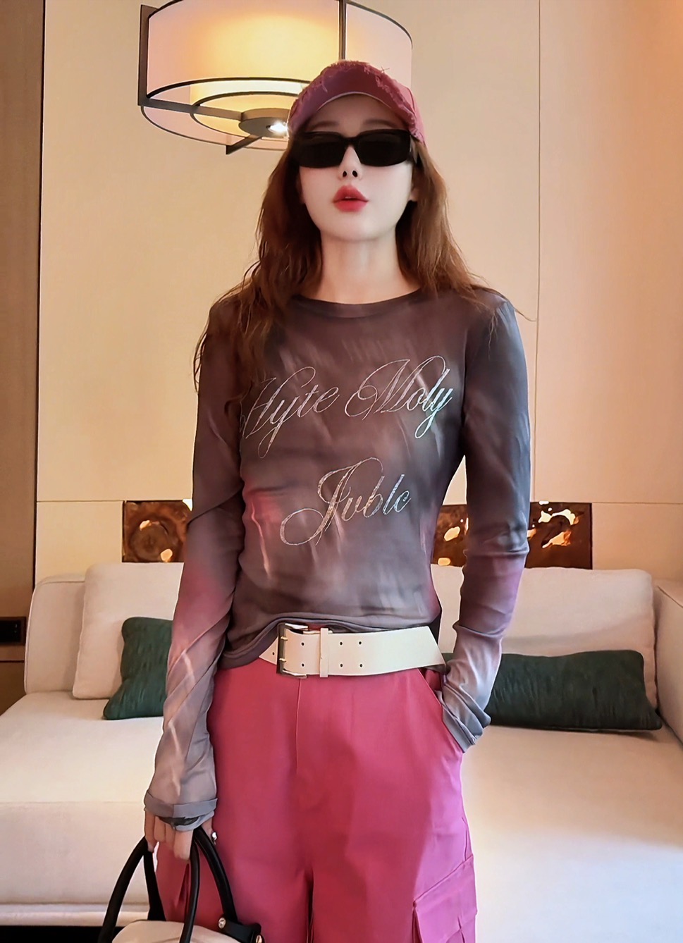 x3257 CC推荐 甜酷风彩色晕染字母烫钻T恤长袖