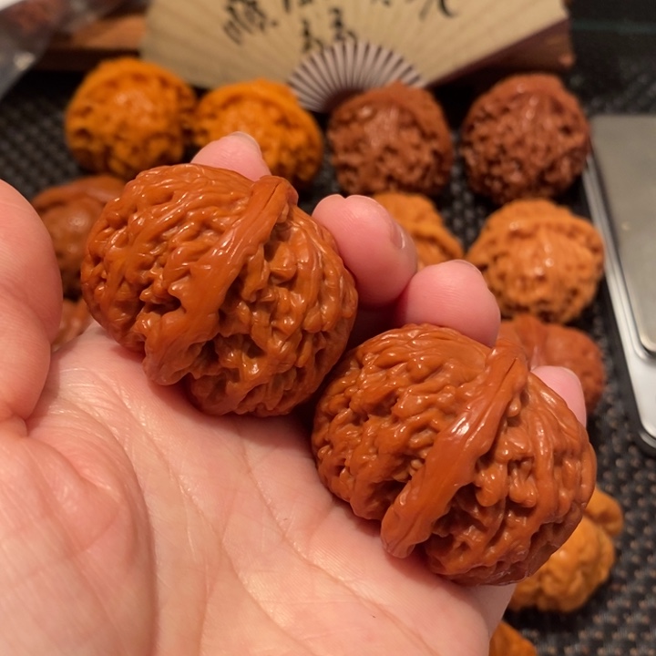 文玩核桃吊坠40白狮子729