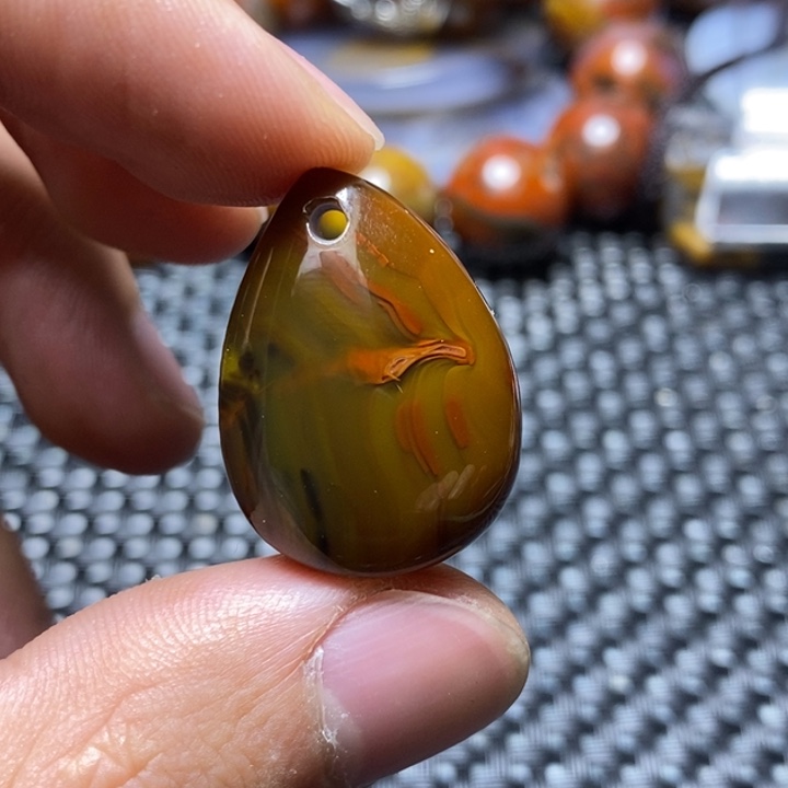 玛瑙/玉髓颈饰未镶嵌