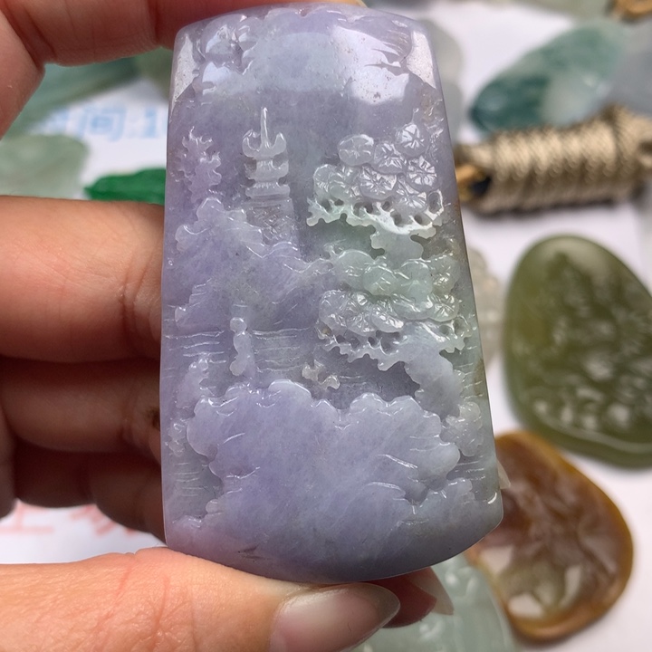 翡翠未镶嵌颈饰翡翠