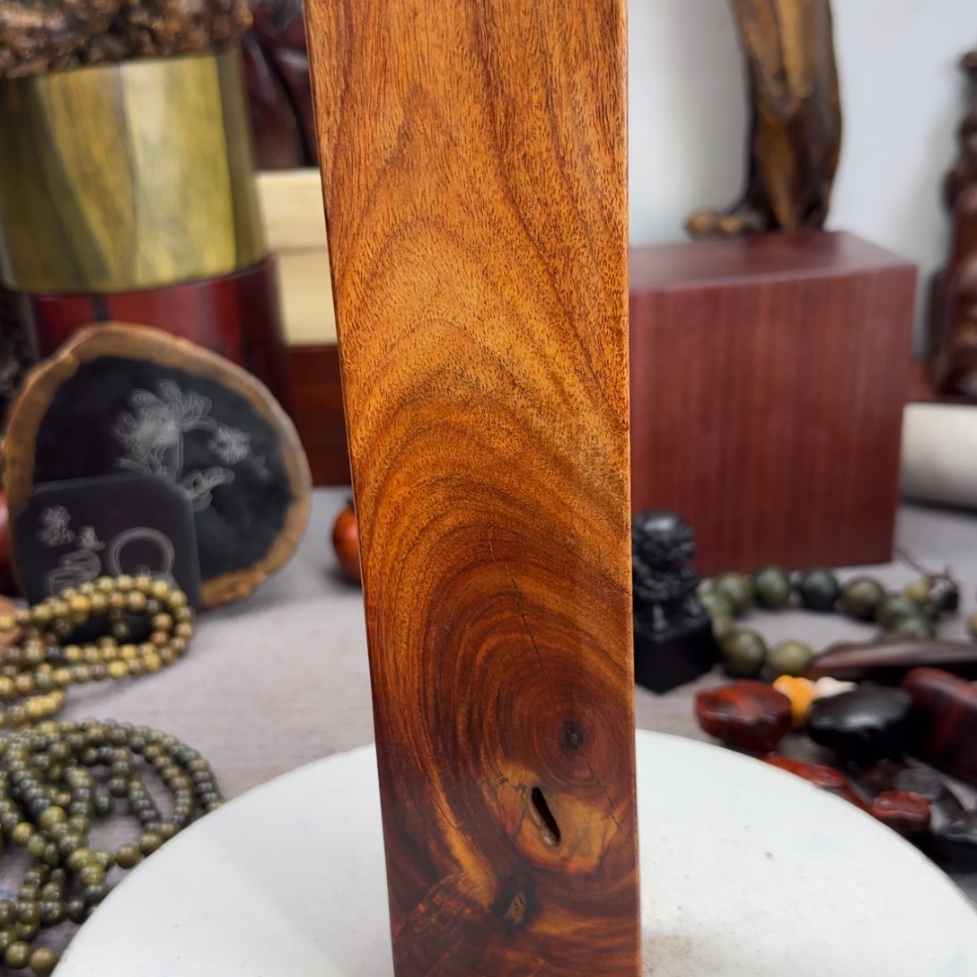 大果紫檀（缅甸花梨）蝎*