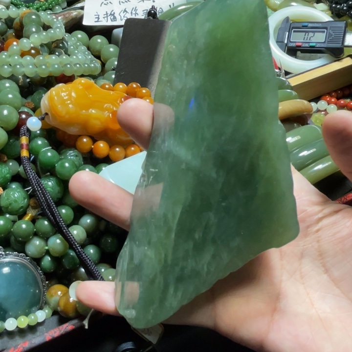 蛇纹石玉未镶嵌手链