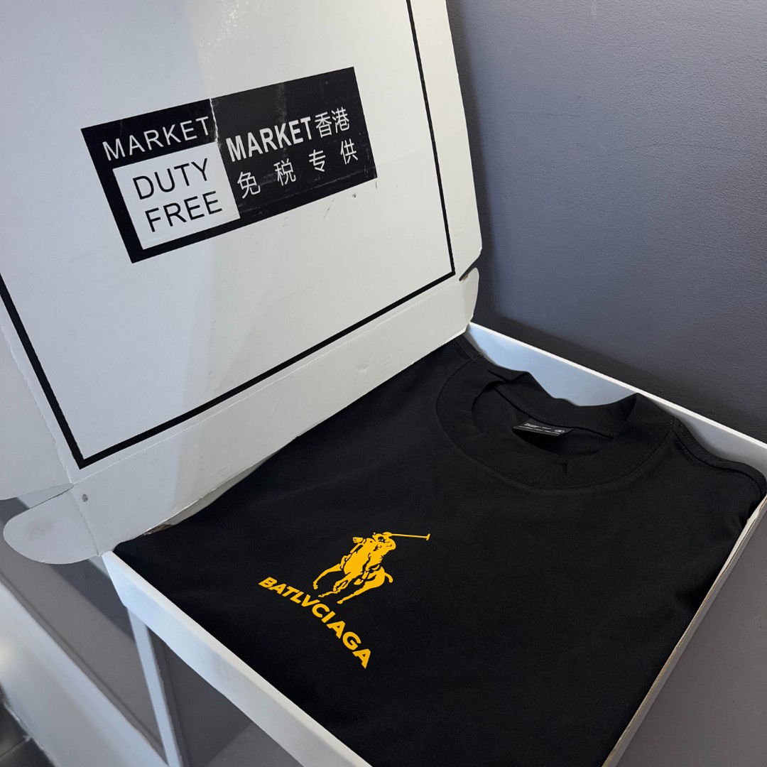 【红黄马球】2025潮流轻奢T恤