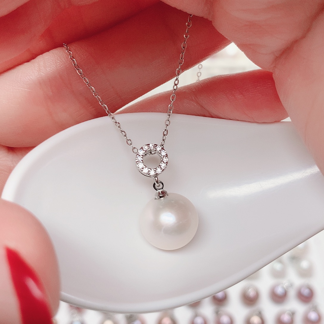 淡水珍珠吊坠(赠链)合金