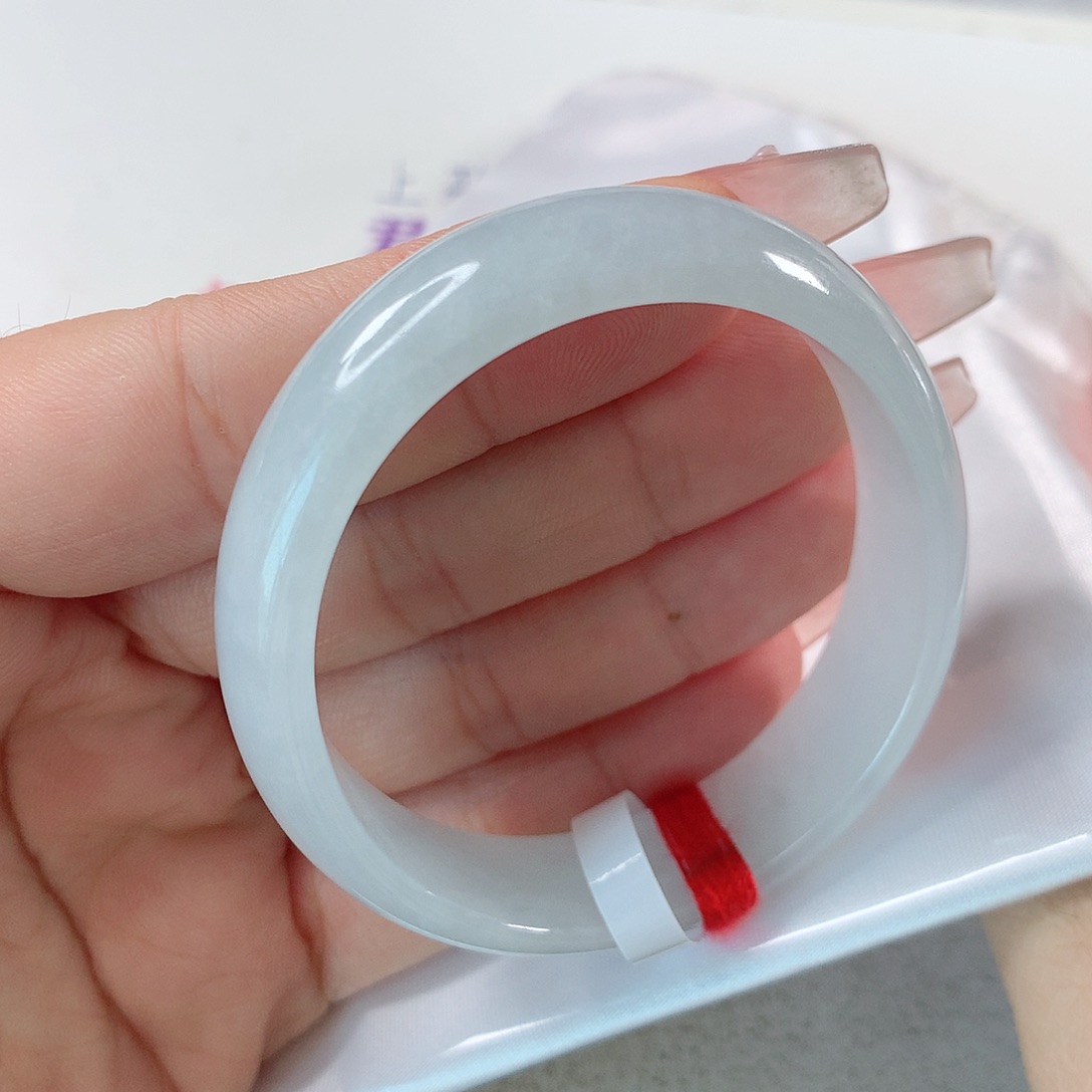 翡翠手镯未镶嵌①④②