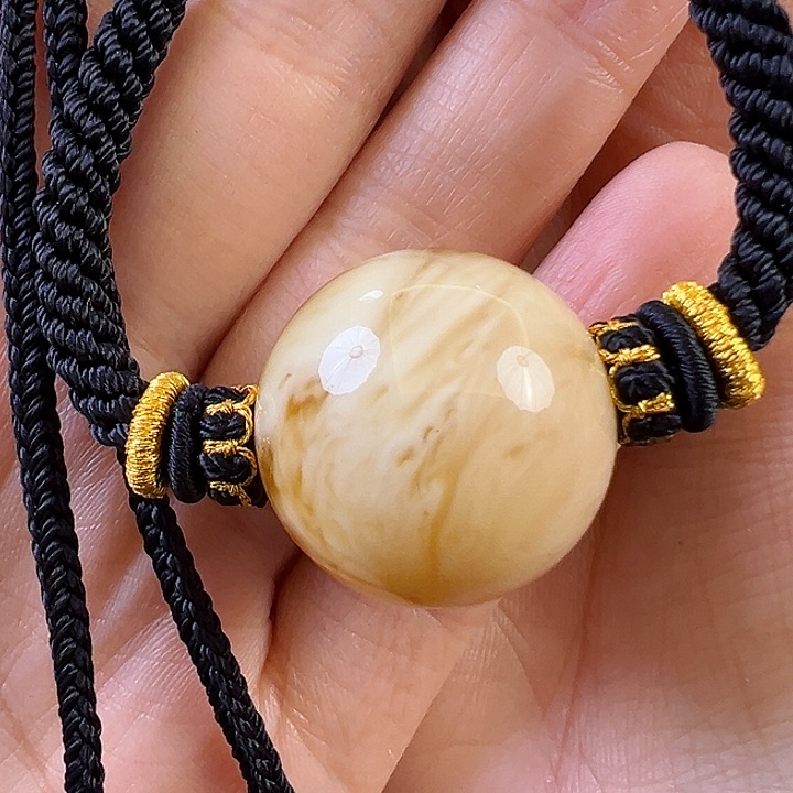 蜜蜡颈饰未镶嵌蜜蜡