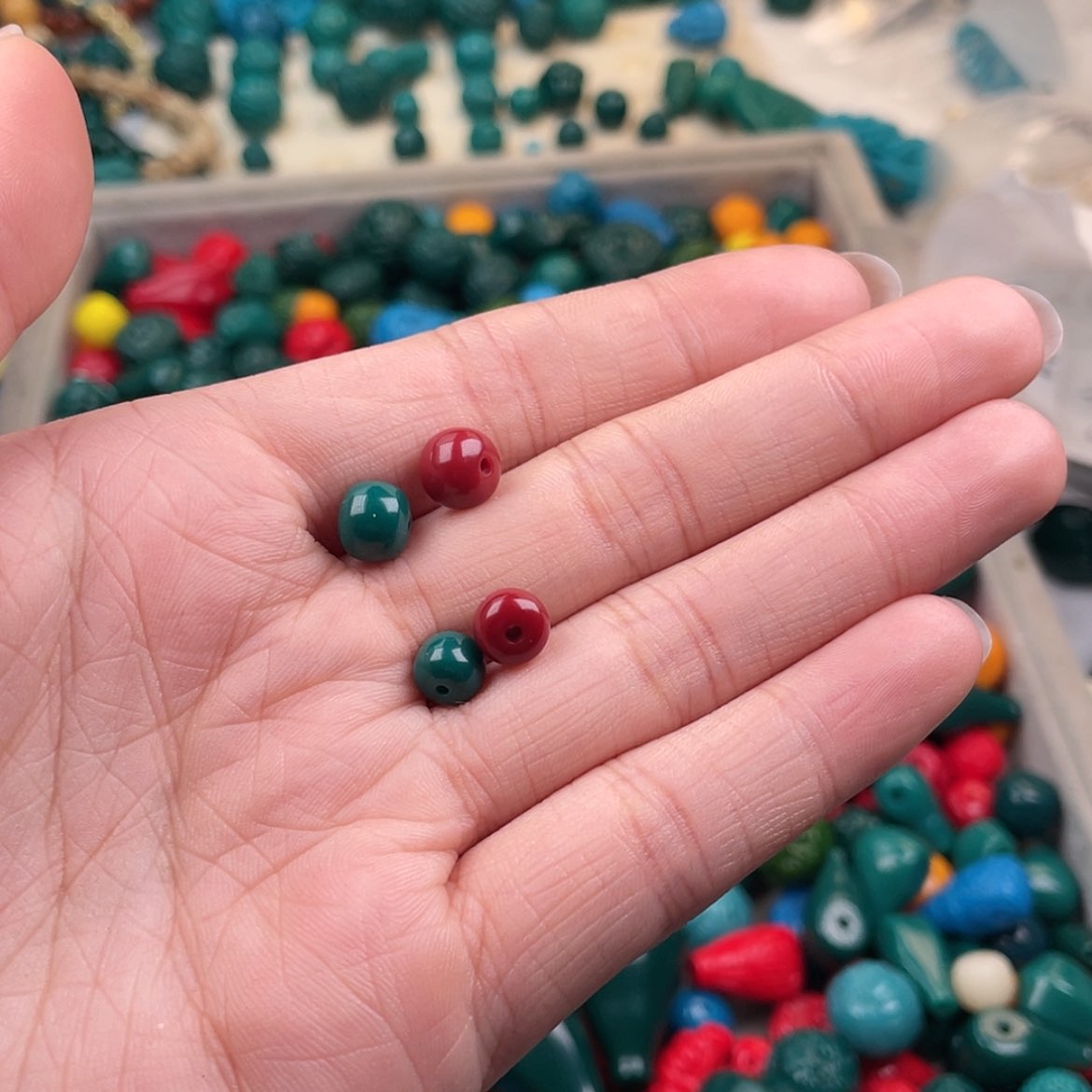 【闪购商品】琉璃非金属风**?7.8，红绿各一对