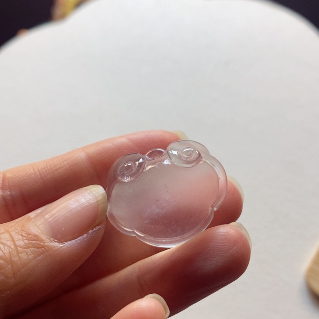 石英质玉颈饰未镶嵌