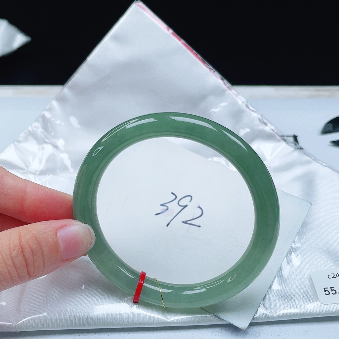 翡翠未镶嵌手镯55+圆条