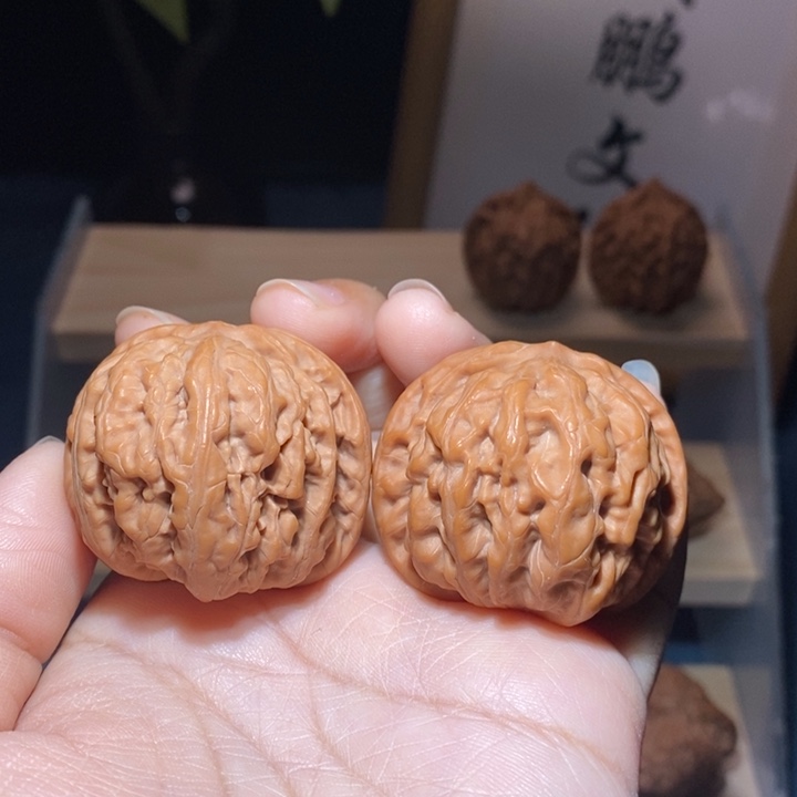 吊坠文玩核桃九龙