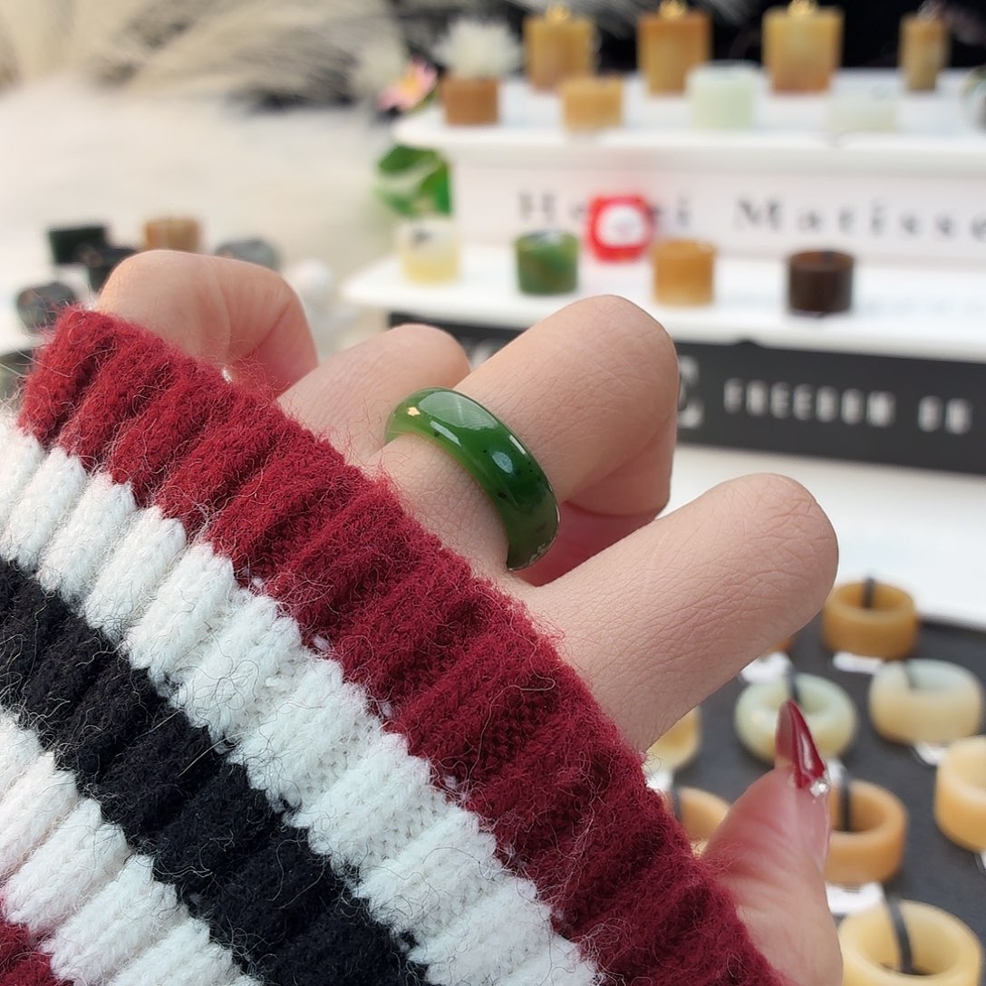 和田玉（糖玉）未镶嵌戒指i43碧玉圆条18.0mm