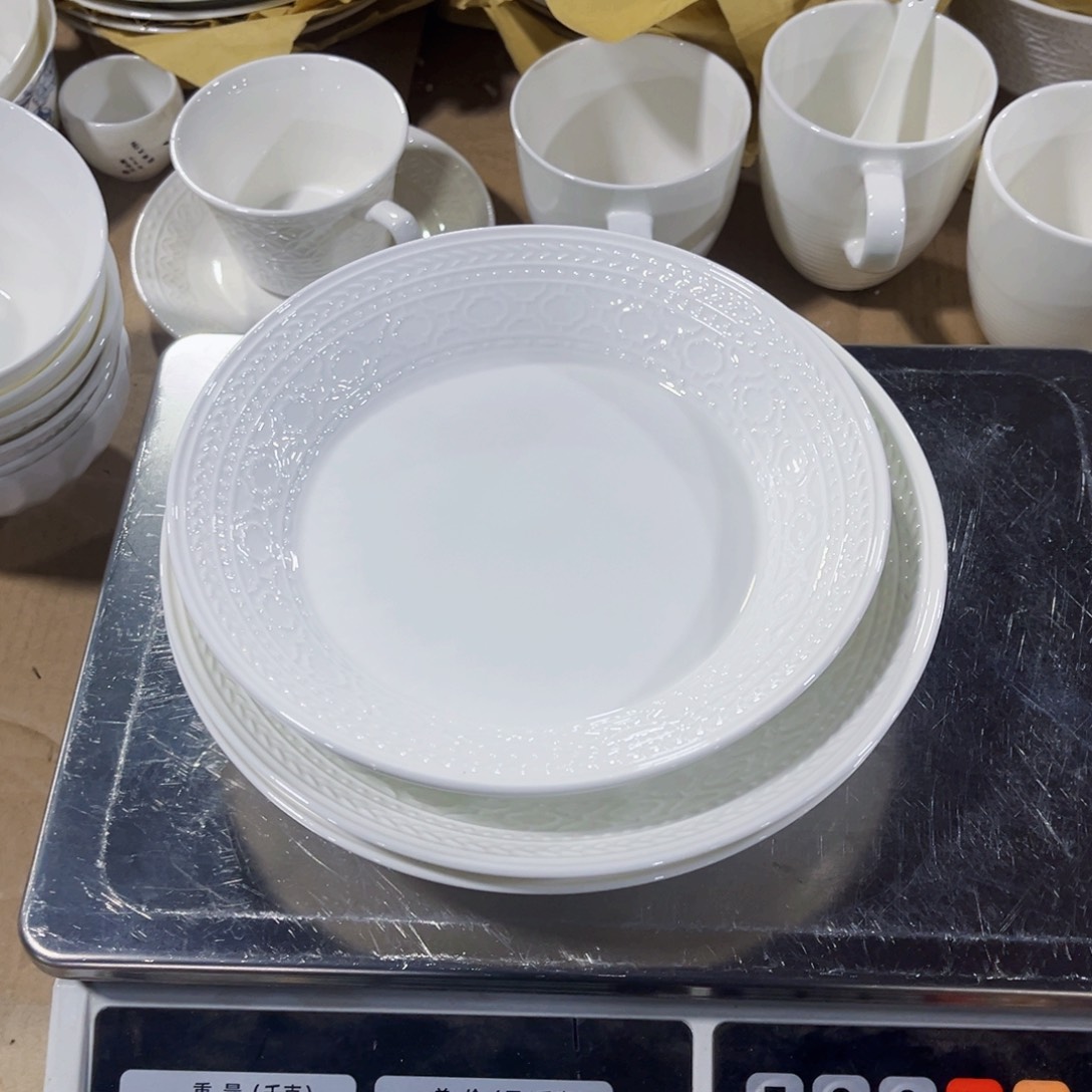 丹***妈新骨瓷灯笼浮雕7.5➕8.5
