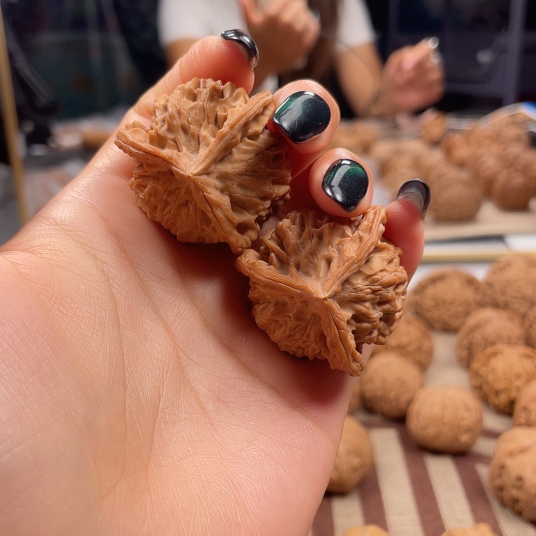 吊坠文玩核桃盘山三棱