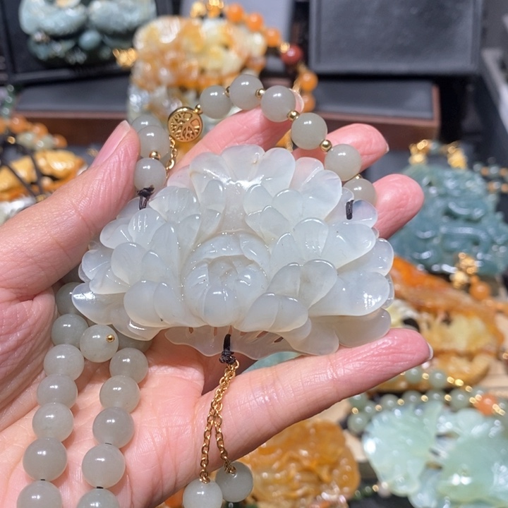 岫玉毛衣链未镶嵌