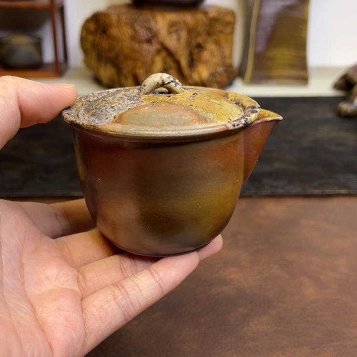 备前烧作品山本陶秀，嘴巴小磕