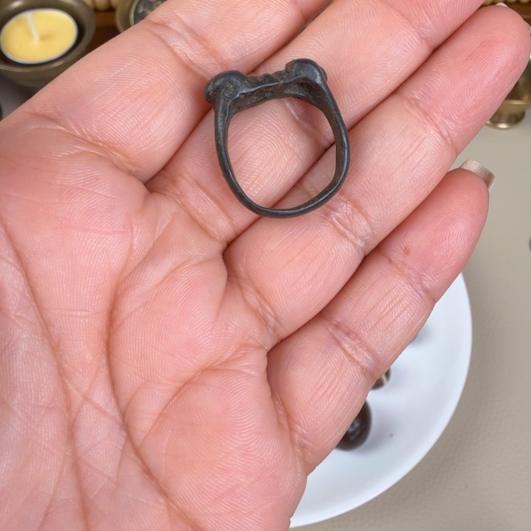 金属材质配件一个